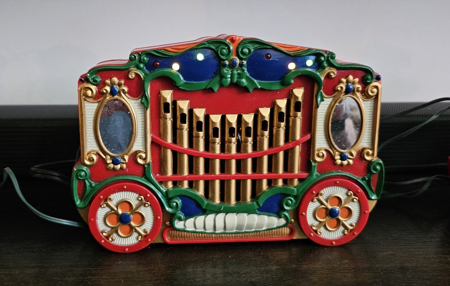 Mr. Christmas - 1992 VTG Mr. Christmas Holiday Carousel 9 Piece Circus Animals | Christmas Decoration - Electronic Carousel - Steady Bunny Shop