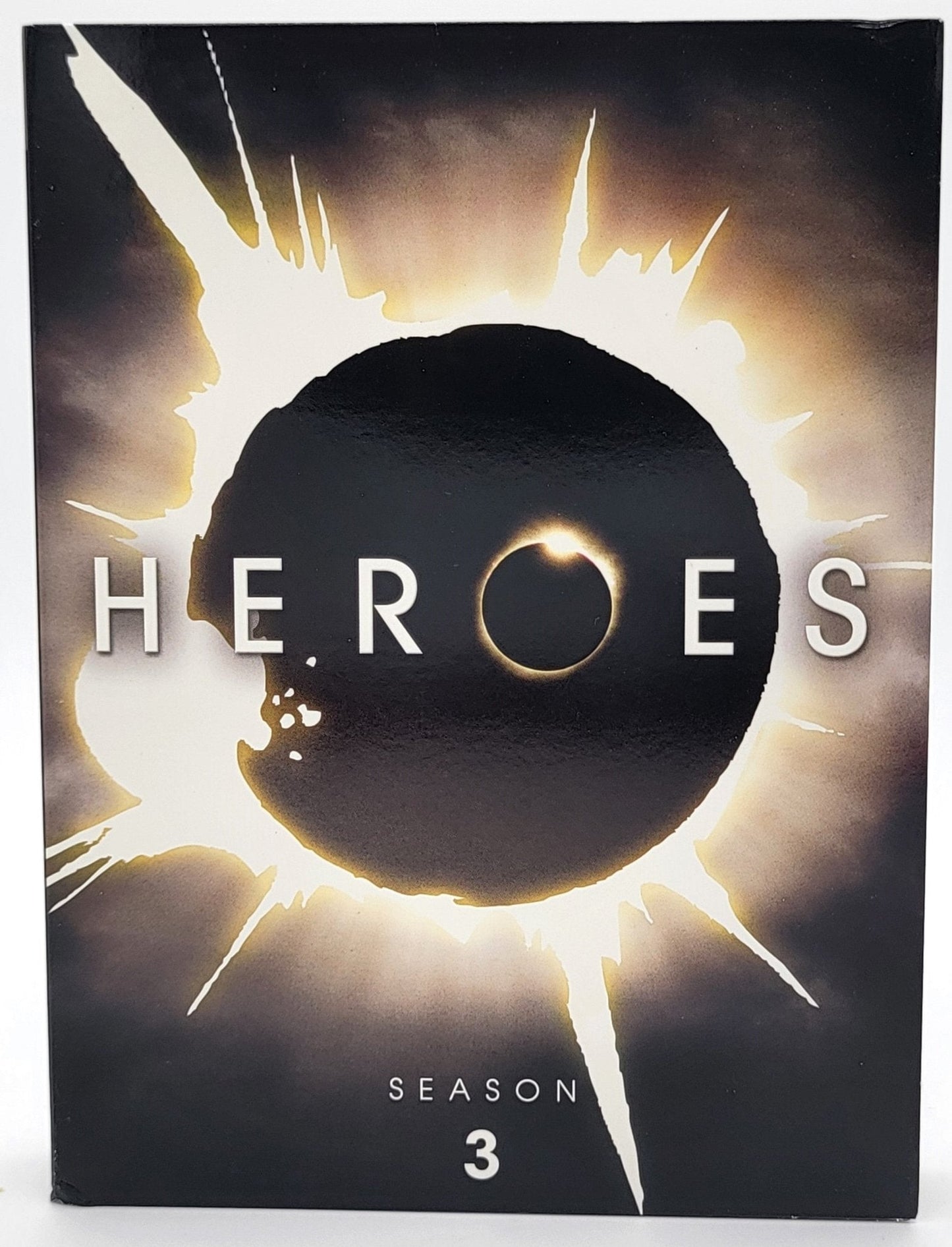 Universal Studios Home Entertainment - Heroes - Season 3 | DVD | Complete 3rd Season - DVD - Steady Bunny Shop