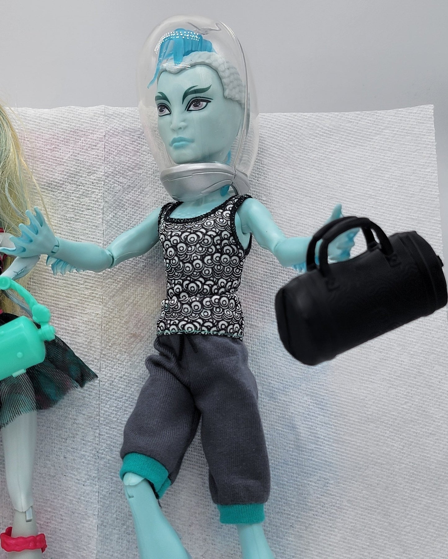 Mattel - Lagoona Blue & Gill Webber - Dance Class - Monster High Doll - October 2012 - Action Figures - Steady Bunny Shop