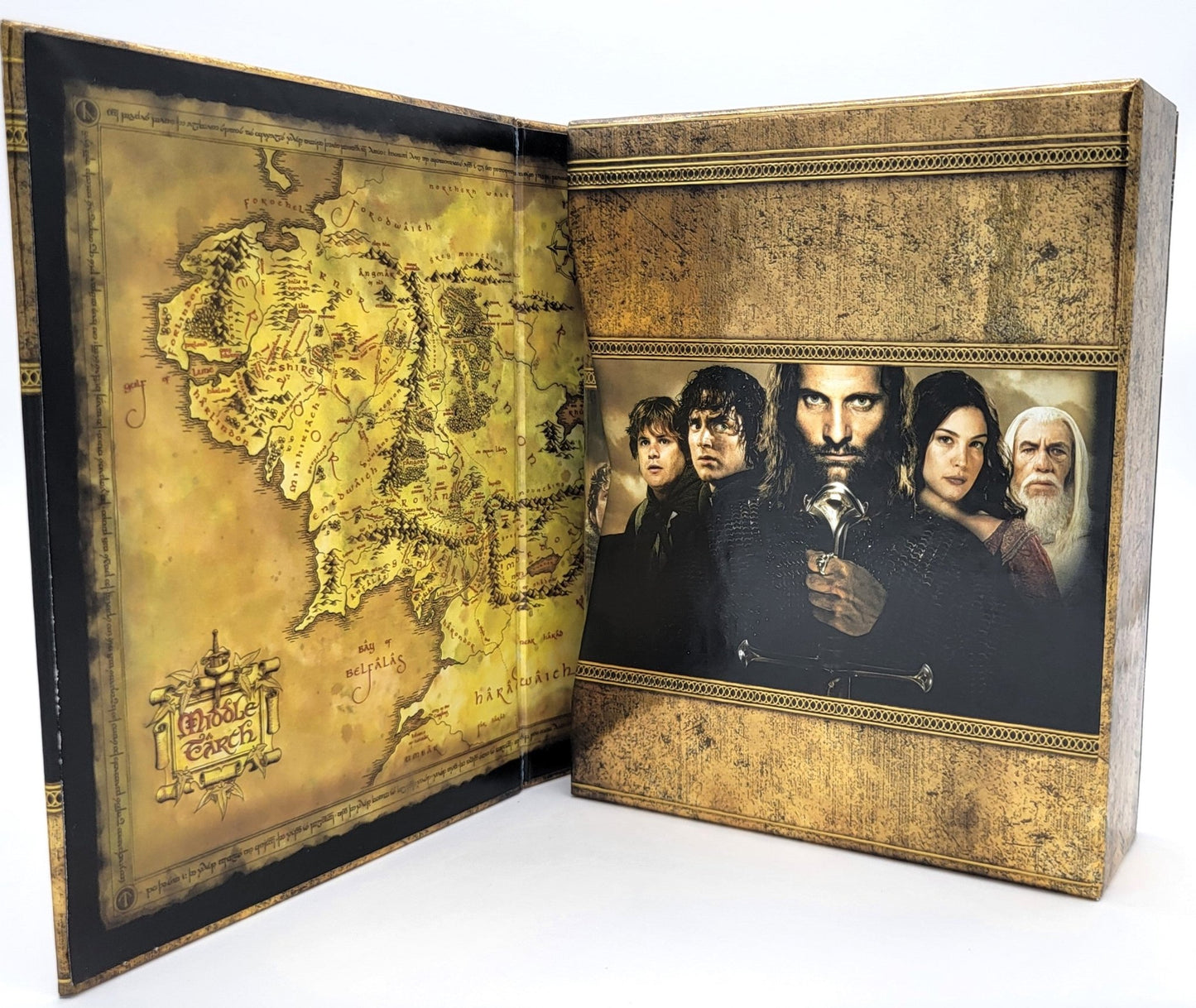 New Line Home Entertainment - The Lord of the Rings - The Motion Picture Trilogy - Extended Edition | 15 Disc Set - Blu Ray & DVD - DVD & Blu-ray - Steady Bunny Shop
