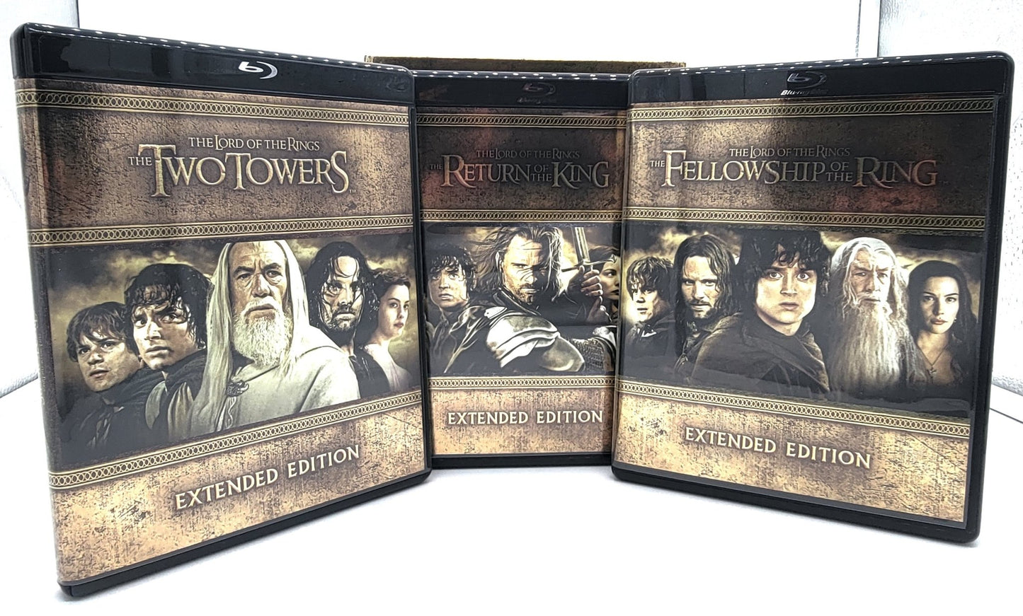 New Line Home Entertainment - The Lord of the Rings - The Motion Picture Trilogy - Extended Edition | 15 Disc Set - Blu Ray & DVD - DVD & Blu-ray - Steady Bunny Shop