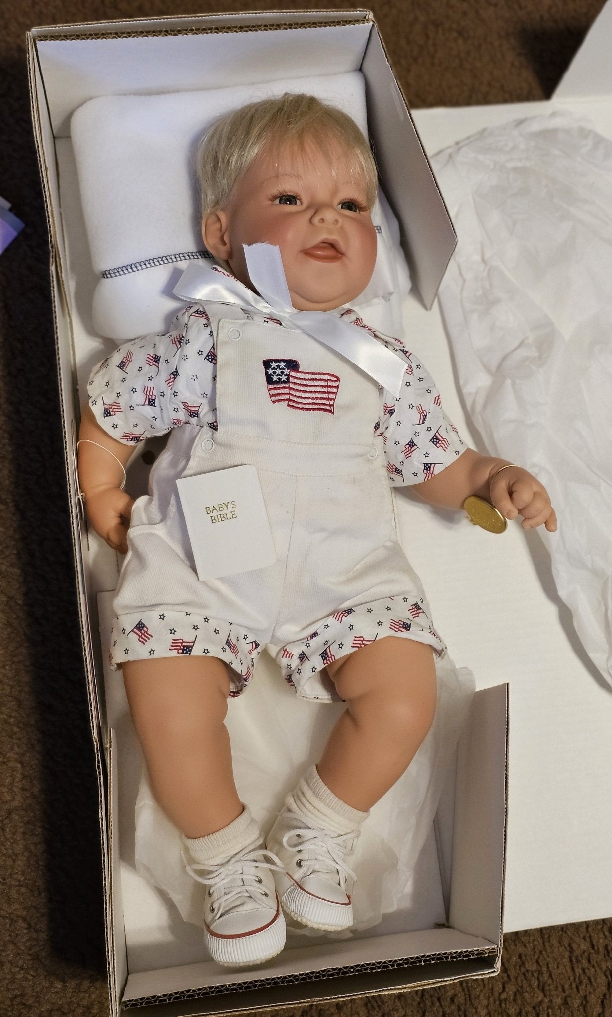 Lee Middleton Original Dolls, Inc - Lee Middleton Original Dolls | Artist Studio | Model 00795 Stars & Stripes | Vinyl Doll - Vinyl Doll - Steady Bunny Shop