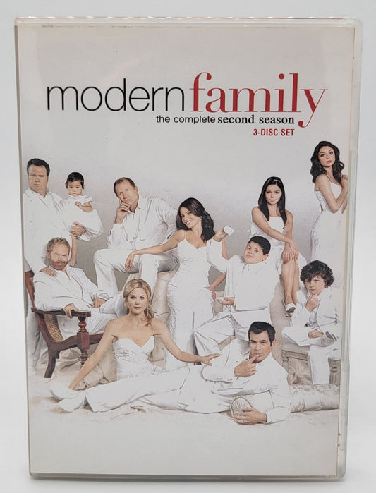 20th Century Fox - Modern Family Season 2 | DVD | Widescreen - Complete 2nd Season - 3 Disc Set - DVD - Steady Bunny Shop