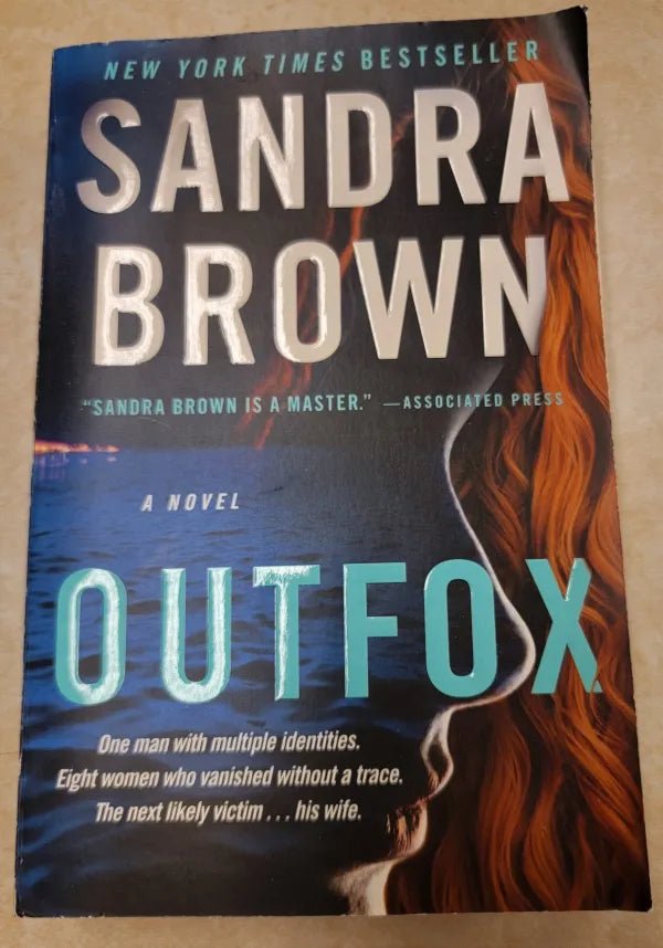 Steady Bunny Shop - Outfox - Sandra Brown - Paperback Book - Steady Bunny Shop