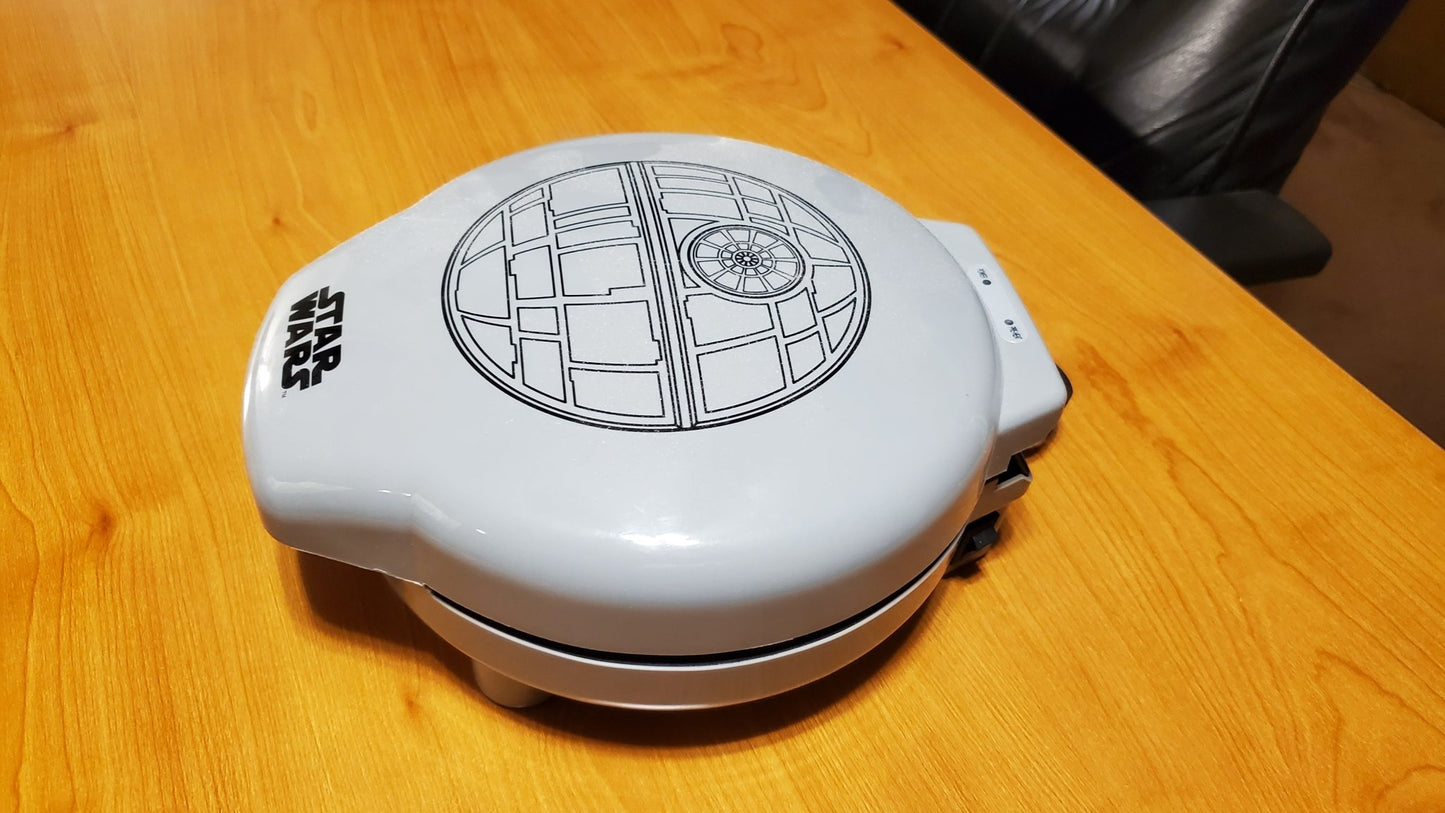 Think Geek - Star Wars Death Star Waffle Iron - Waffle Iron - Steady Bunny Shop