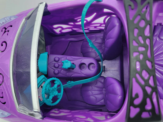 Mattel - The Monster High Scaris City of Frights Car - 2012 // Car ONLY Doll Not Included. - Accessories - Steady Bunny Shop