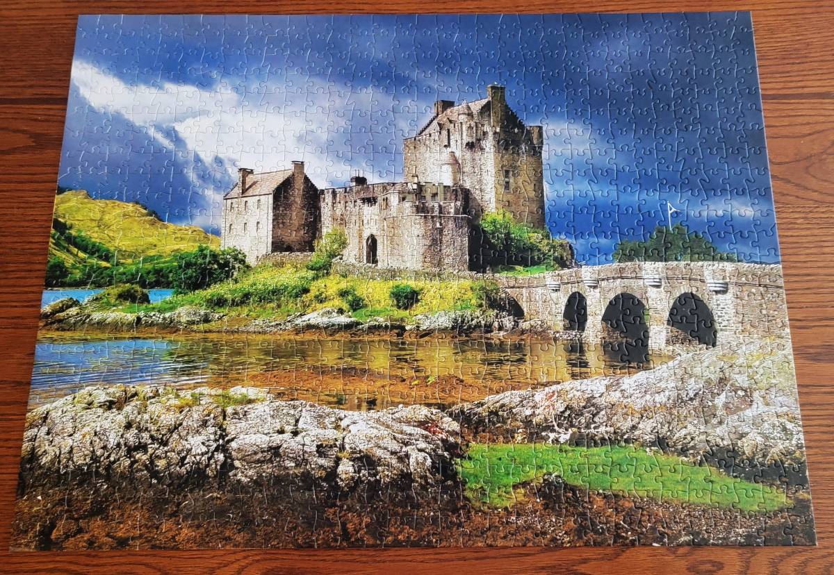 Buffalo Games & Puzzles - Majestic Castle Puzzle | 750 Pieces | Eilean Donan Castle, Scotland - Jigsaw Puzzle - Steady Bunny Shop