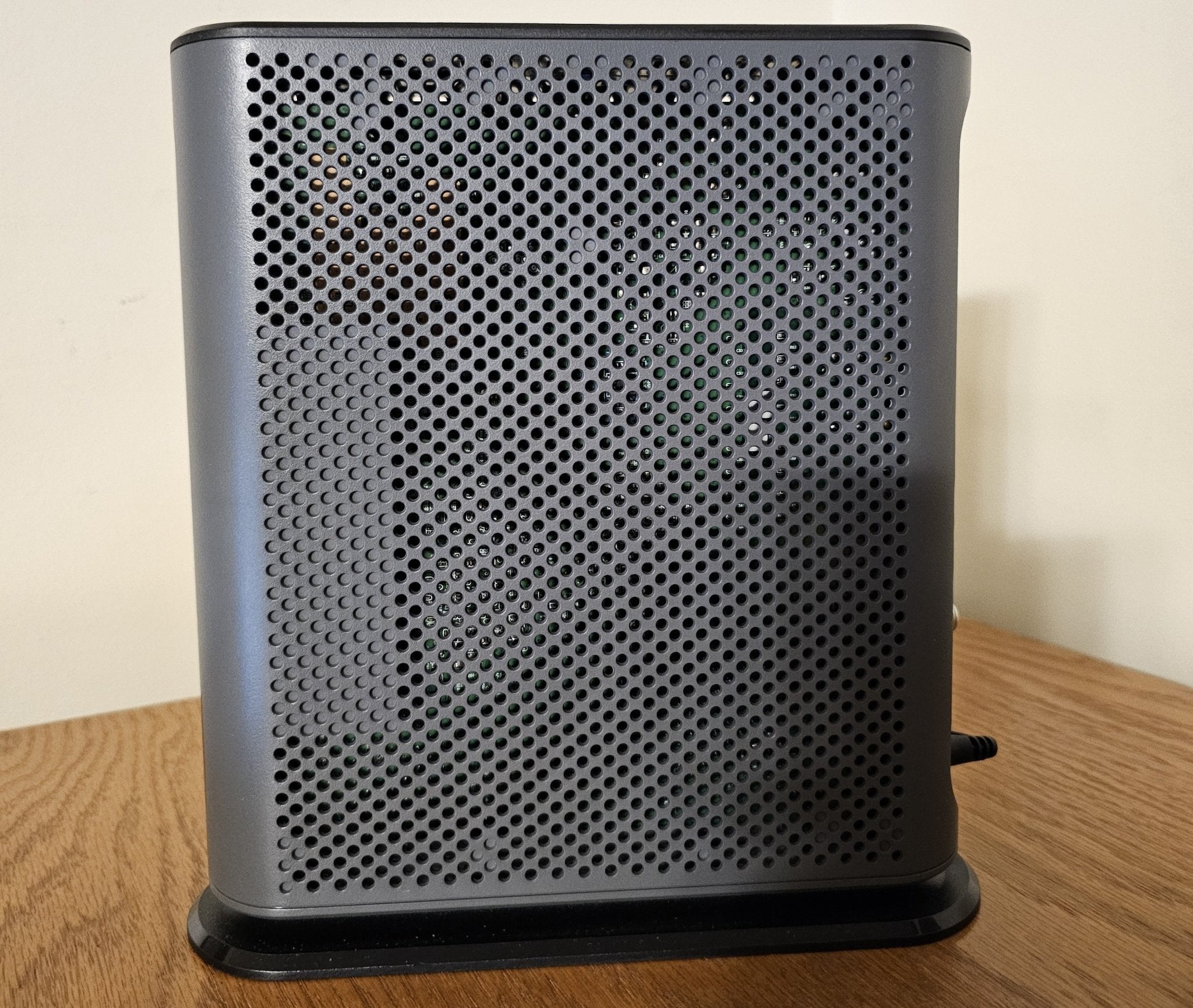 Motorola DOCSIS 3.0 Cable Modem plus AC1600 Router - Steady Bunny Shop