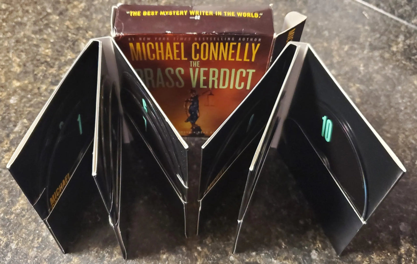 Steady Bunny Shop - The Brass Verdict - Michael Connelly - Compact Disc - Steady Bunny Shop